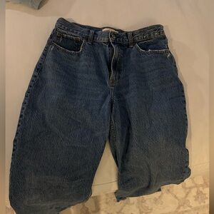 Abercrombie & Fitch high rise loose jean - worn only a couple times